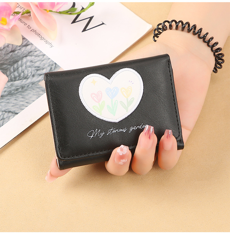 Women's Heart Shape Flower Pu Leather Buckle Wallets display picture 3