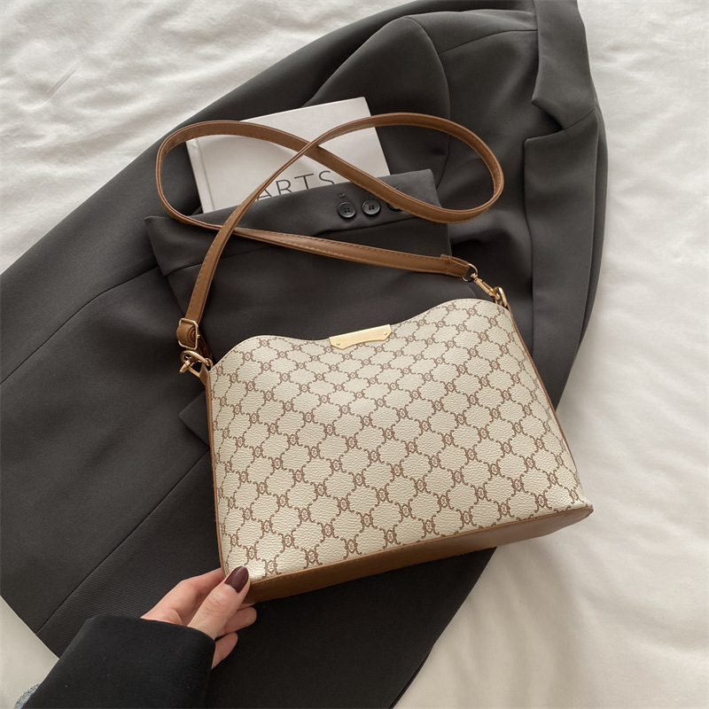 2025 Japón y Corea del Sur primavera nueva alta sensación de hombro mochila alta sensación versátil bolso especial bolso de viaje de mujer