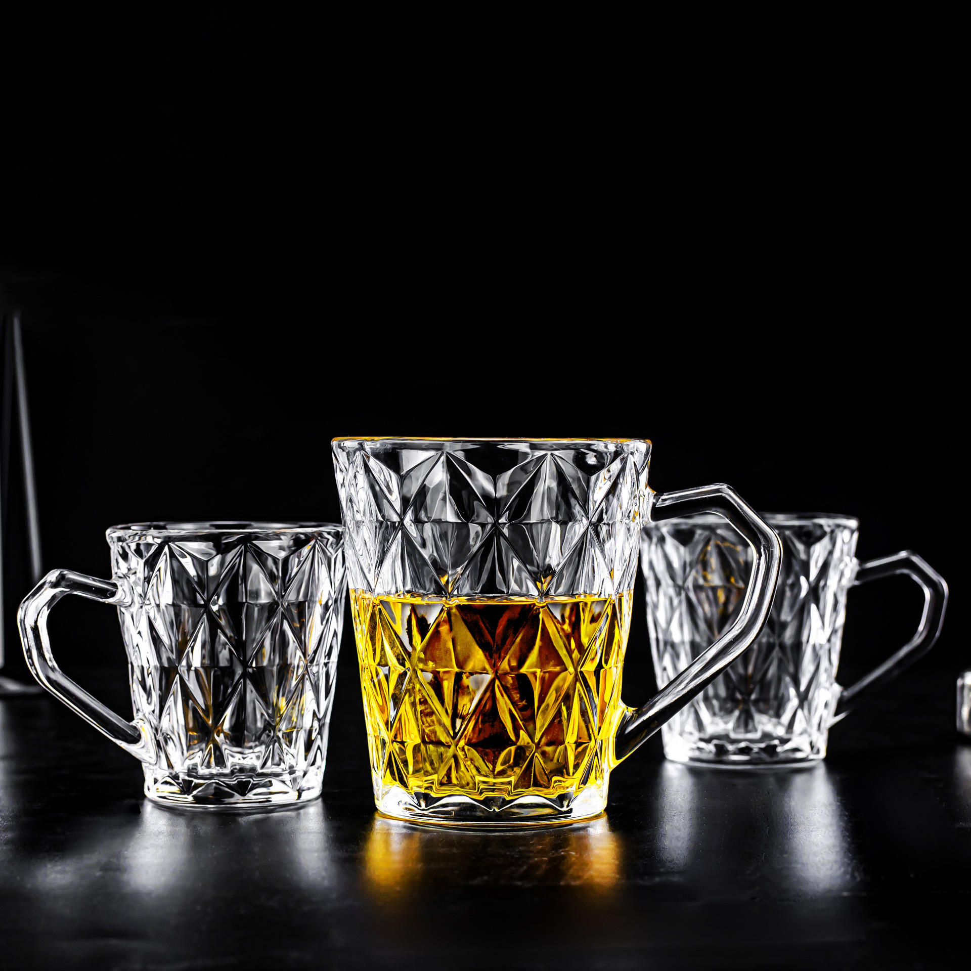 Diamond 6 tazas 6 platillos Juego de tazas y platillos Caja de vidrio Fábrica de lotes directos Oficina Hogar Taza de café Taza de té Taza de té negro