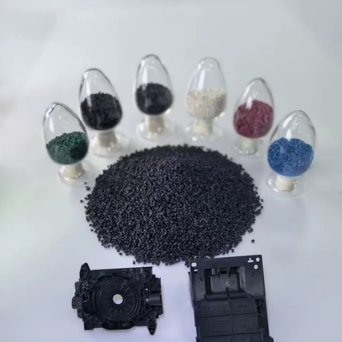 PPS电容壳注塑料聚苯硫醚改性材料pps改性料300℃绝缘塑料