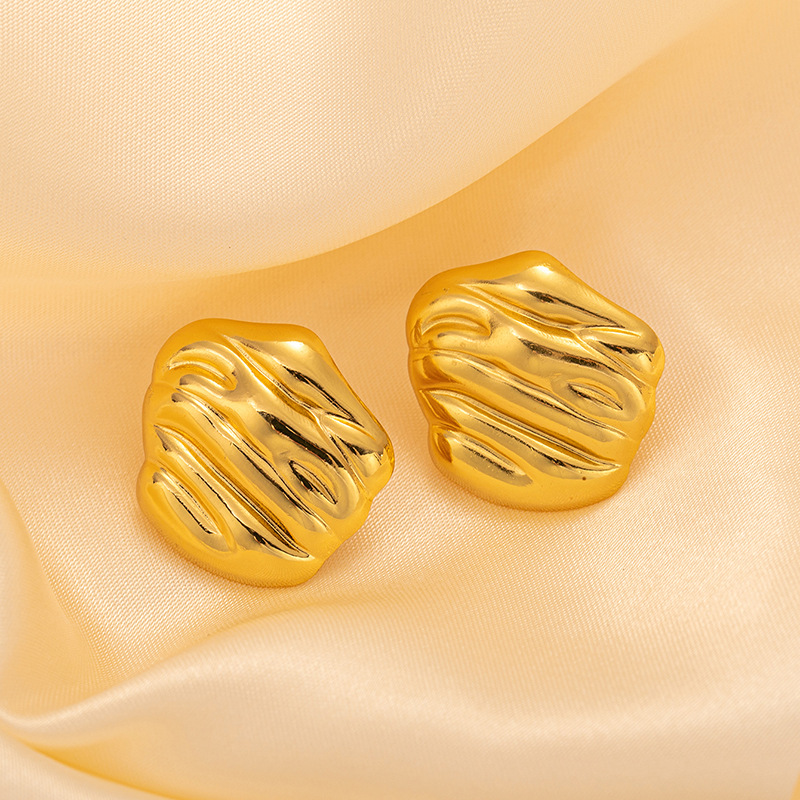 Fashionable geometric glossy earrings stainless steel drop-shaped