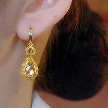 爆款香槟金色榴莲耳坠女小众设计高级感耳环时尚气质耳扣