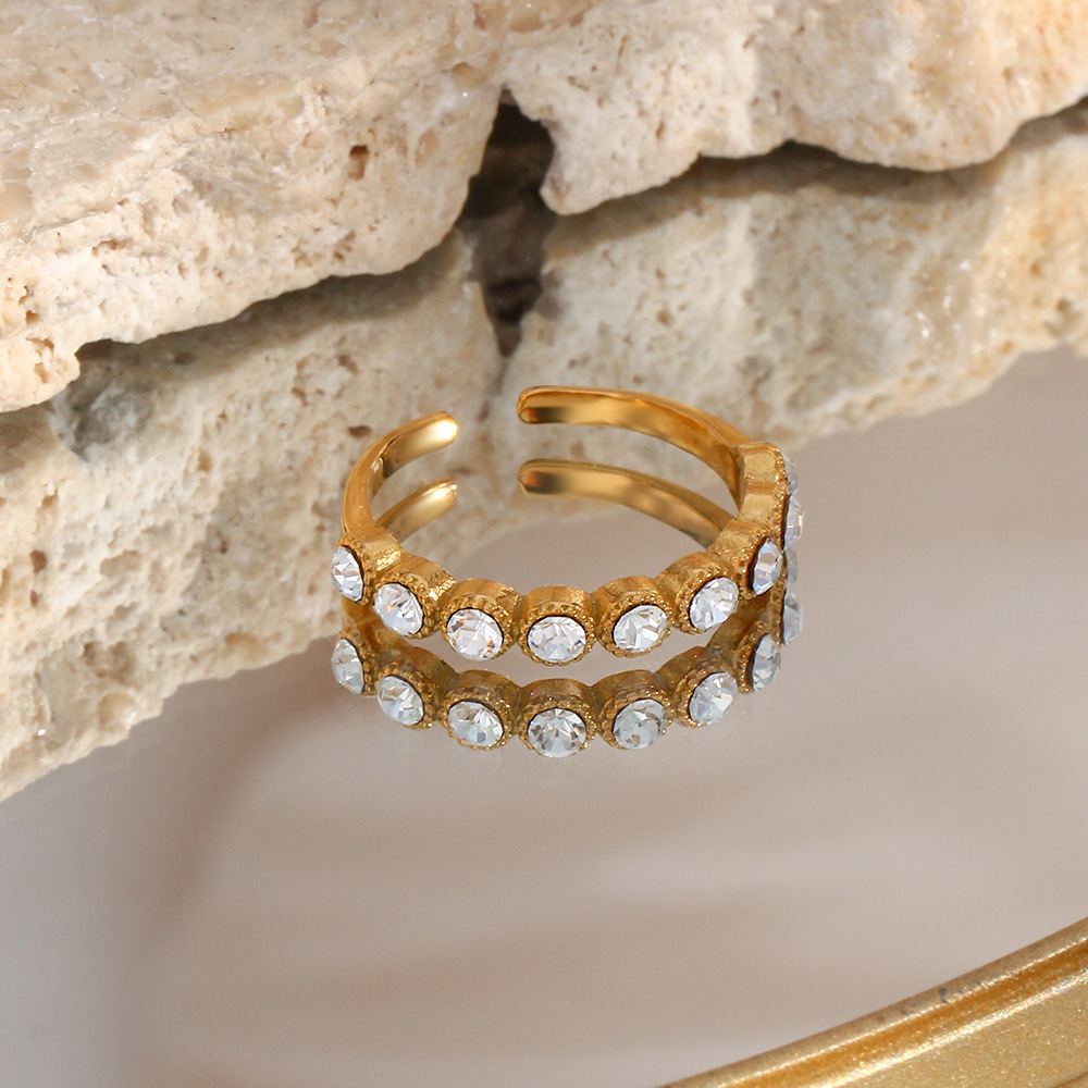 Fashion Round Stainless Steel Inlay Zircon Gold Plated Open Ring display picture 3