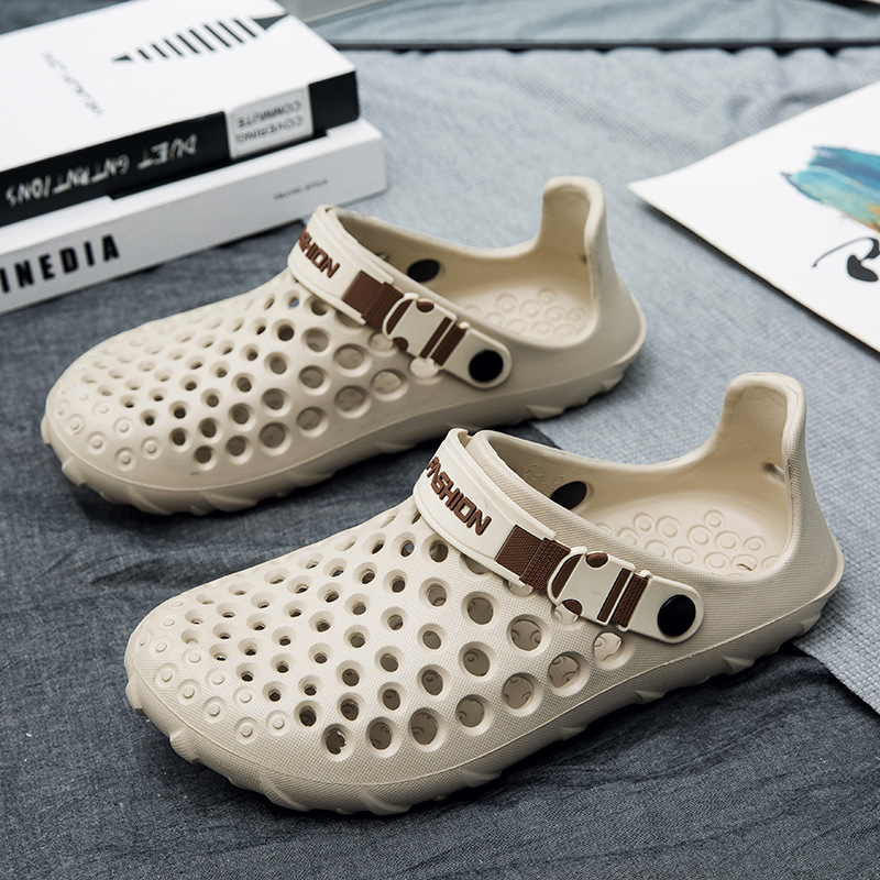 Men's Croc Shoes Summer Outerwear Sports Driving Two-Wear Non-Slip Slippers Outerwear Beach Baotou Sandals