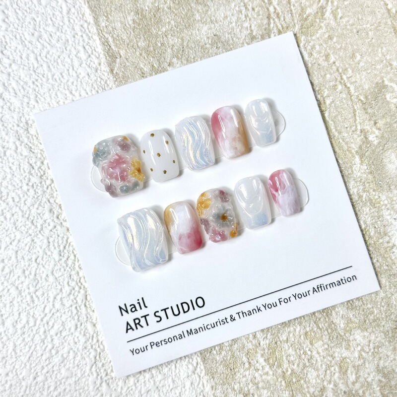 【Floating Light Weaves Spring】Pure Desire Ins Style Gradient Artistic Design Clear Handmade Wearable Nails Short Square Manicure