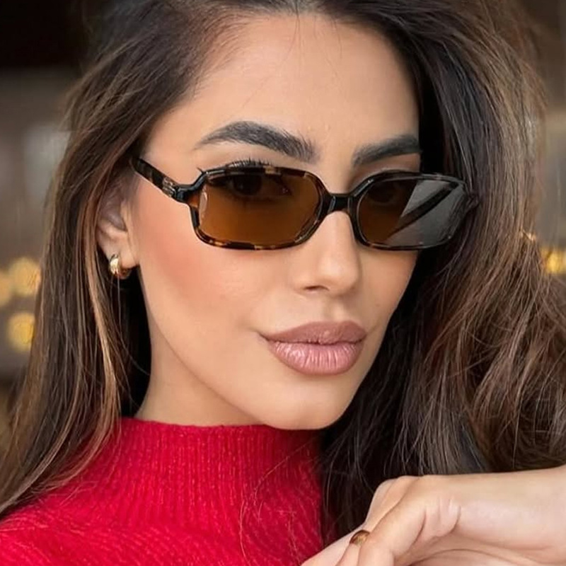 Gafas de sol cuadradas de montura pequeña, estilo retro y protección UV