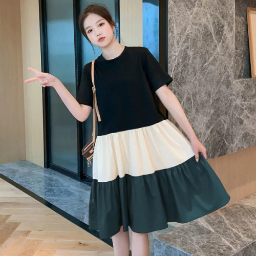 Korean-style T-shirt Dress with Colorblock Design, Loose-Fit Plus-Size Fashionable & Chic Mid-Length Skirt Over-the-Knee for Summer