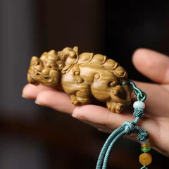 綠檀木貔貅掛飾掛飾規格3.6×6.8手機掛件文玩雕刻工藝品廠家批發