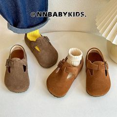 韓国版の子供のベーケンの靴の秋冬の女の子の復古の小さい革靴の英倫風の男の子の靴の赤ちゃんの本革の豆の靴