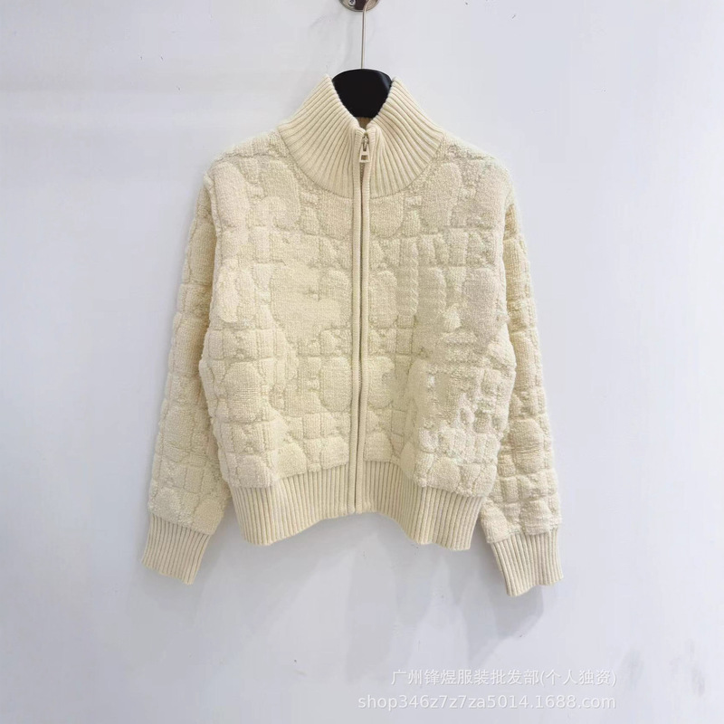 Nanyou Haute Couture Autumn/Winter New D Brand Bee Embroidery Jacquard Sweater Jacket for Women New Fragrant Style Stand Collar Knitwear