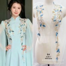 新中式蓝色花朵金色珠绣蕾丝布贴重工刺绣演出服装饰贴花