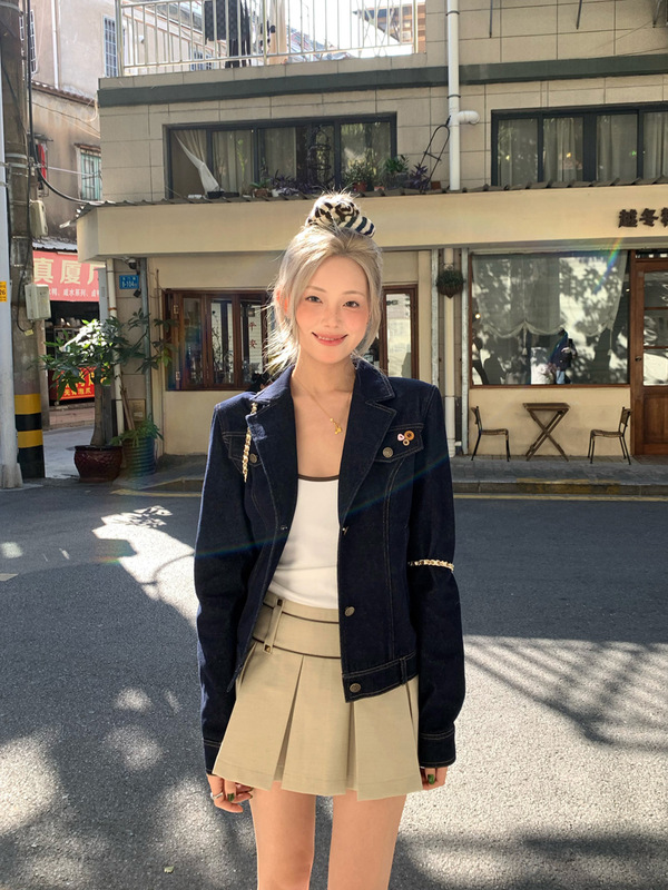 8uioio《嬉皮圣马丁》蓝色牛仔外套女2025年秋季新款宽松显瘦上衣|undefined