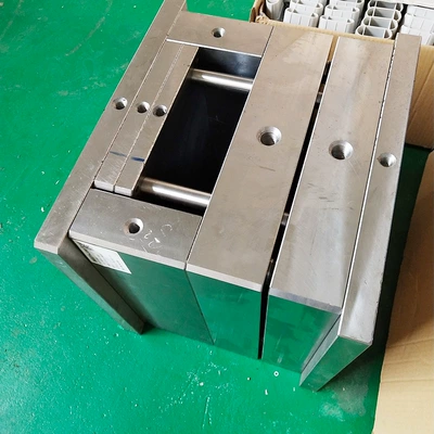 Avtomobil hissələri qəlibləri plastic shell accessories mold