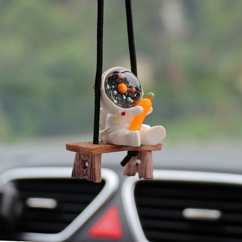 Wholesale a generation of creative astronaut car accessories car hanging car interior pendant car pendant car Crane