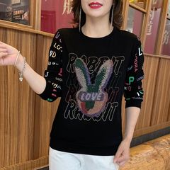 2025春秋新款时尚中年妈妈长袖烫钻兔卫衣女宽松显瘦百搭上衣小衫