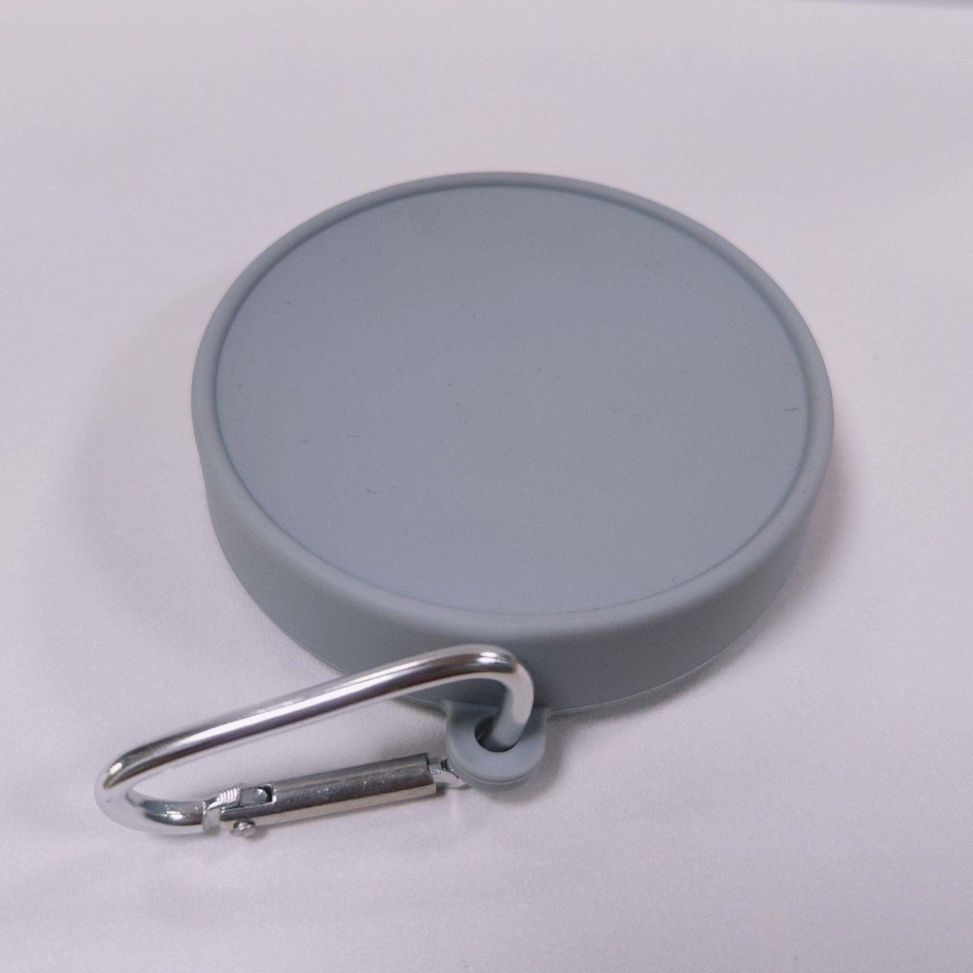 Taza de agua plegable de silicona para viajes al aire libre, taza retráctil portátil a prueba de caídas, taza de regalo de vacaciones publicitaria en stock