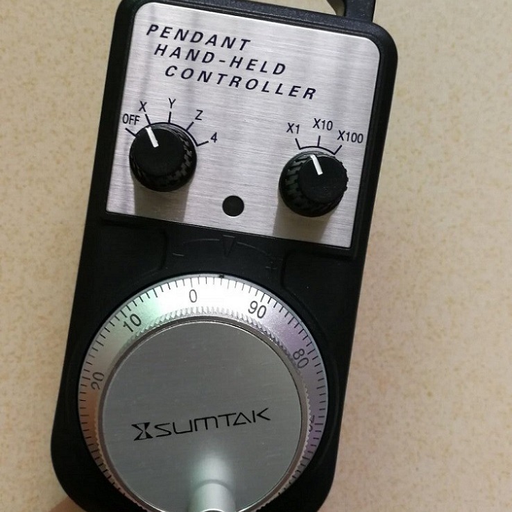 台湾数控加工机床用三菱发那科系统电子手轮编码电子手脉手持单元