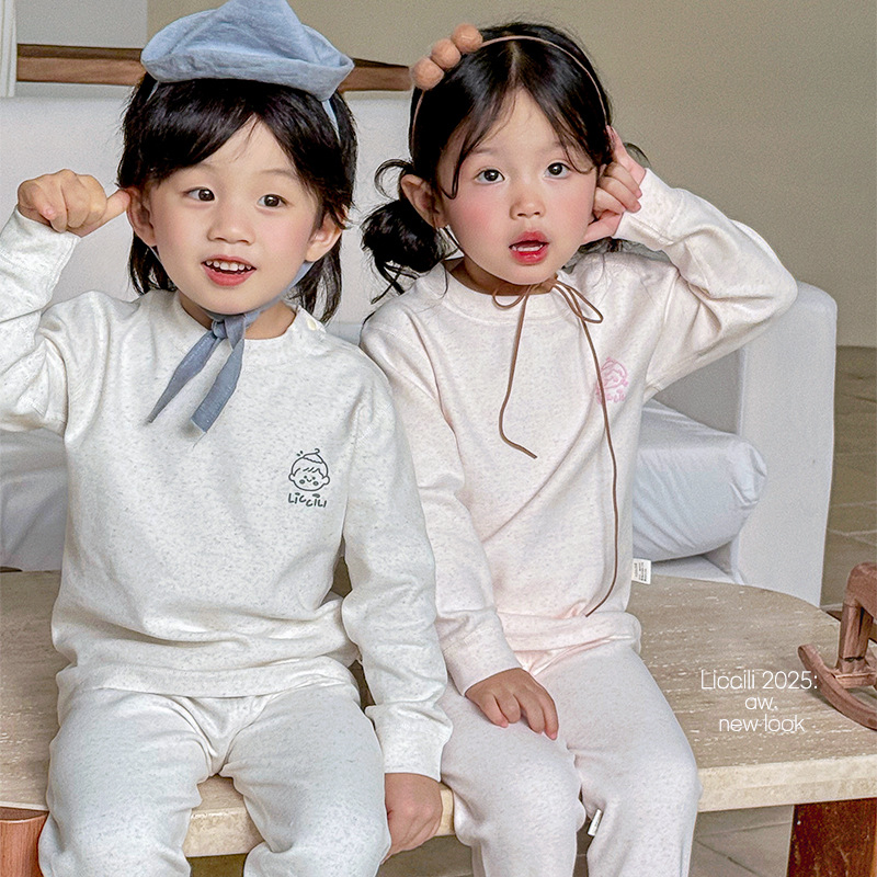Children's velvet set
