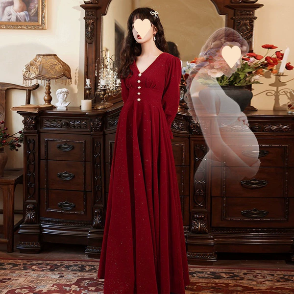 Long cloak for pregnant