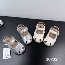 36732 �����ɰ���Ь2026�ļ��¿����ж�ͯ��ͷ��ײ�ٴ�������Ь