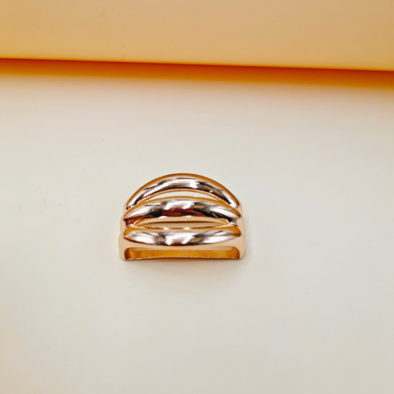 厂家批发时尚服饰配件锌合金扣鞋扣箱包服装泳衣比基尼饰品连接扣