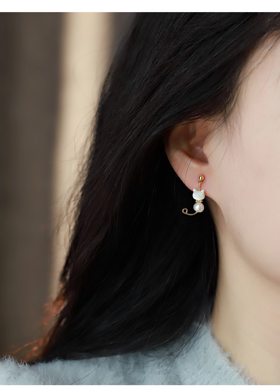 1 Pair Vacation Simple Style Flower Plating Imitation Pearl Drop Earrings display picture 2