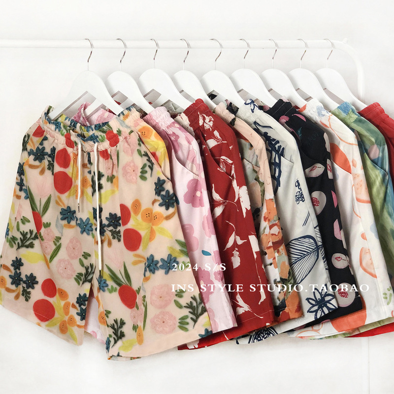 Summer Thai Hawaiian Style Beach Pants for Seaside Vacation Couples Sanya Casual Quick-drying Light-weight Shorts for Men and Women