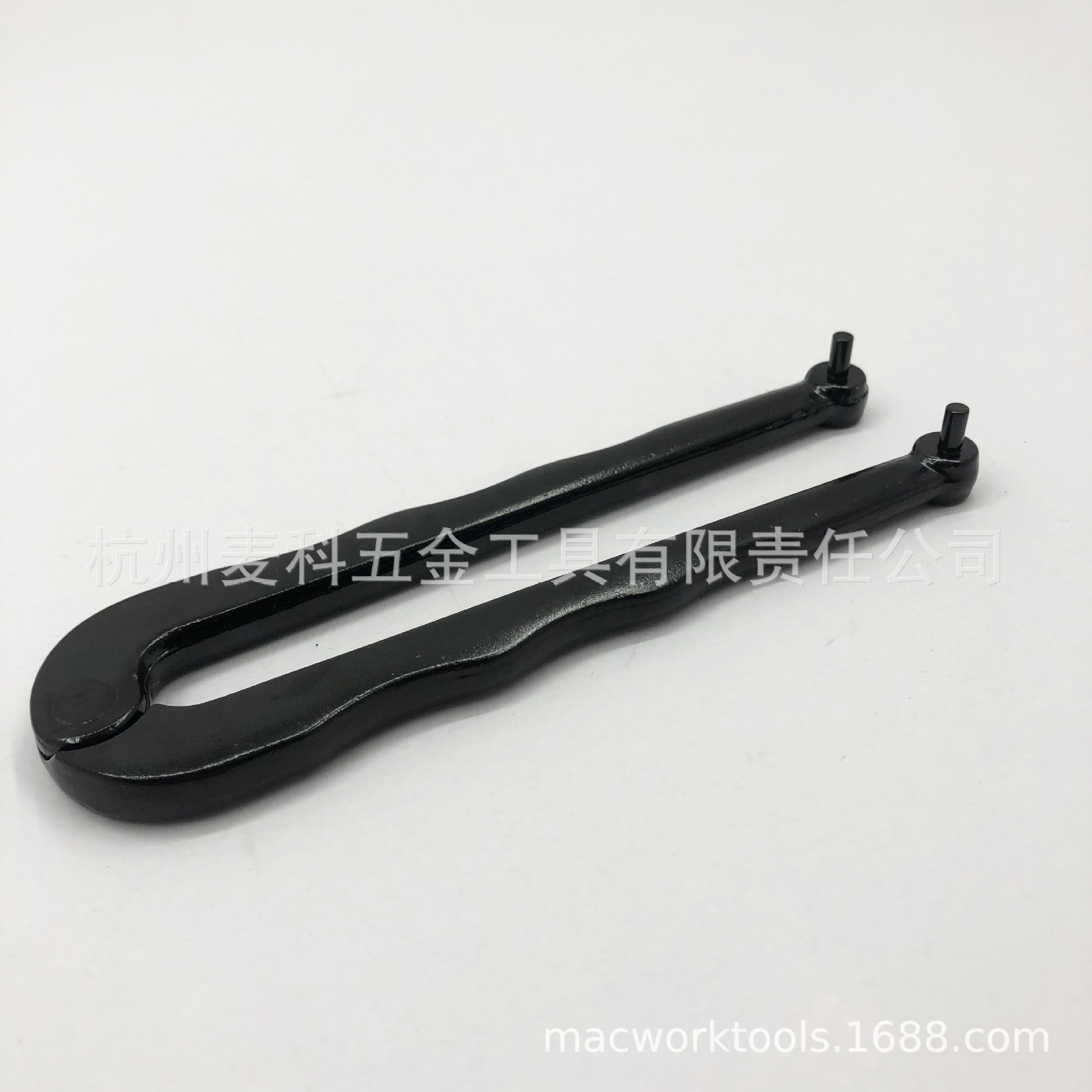 黑色饰面可调节磨光机扳手，用于钻孔的圆形螺母扳手（4mm）