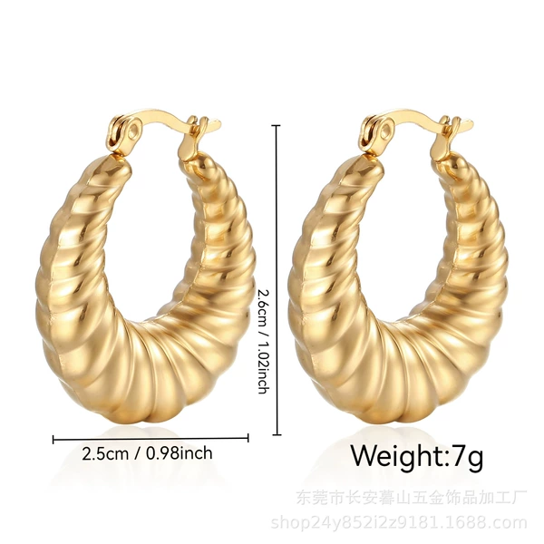 Crowded and hollow earrings Golden MS-001