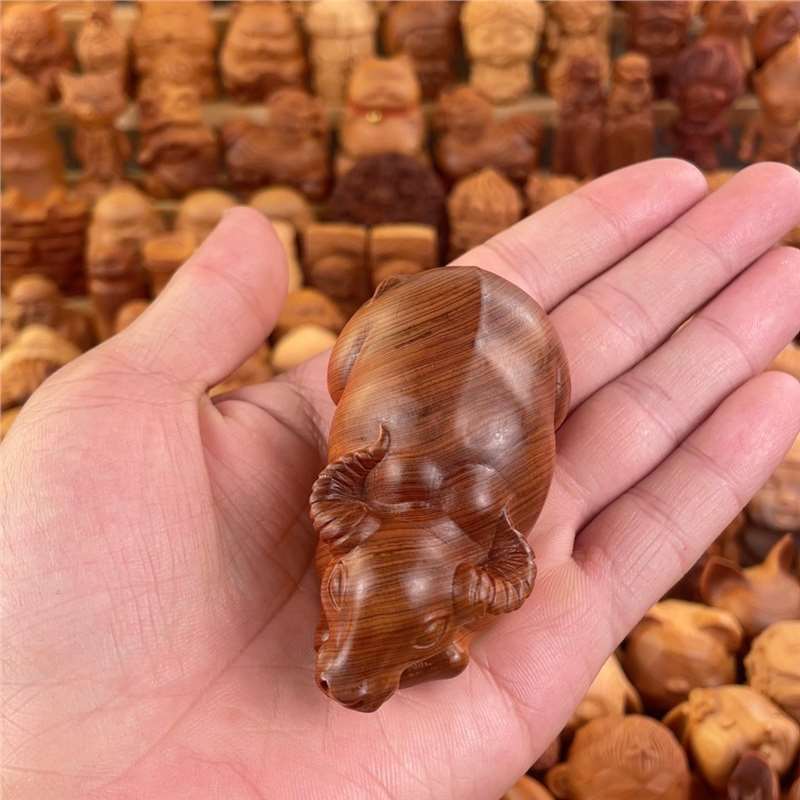 天然モミ無垢材彫刻牛水牛ハンドピース高油古材文具プレート干支牛家庭用家具|undefined