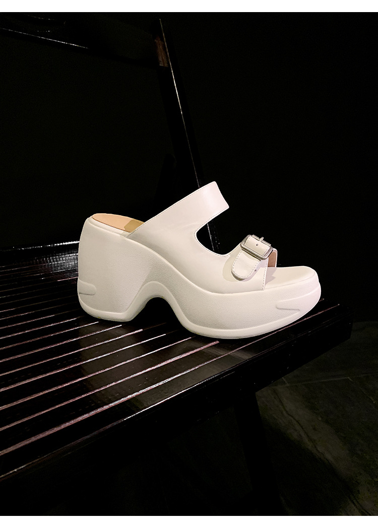 Dép sandal nữ xỏ ngón đế bệt, quai ngang hở mũi, đế dày tăng chiều cao, chống trượt, đi biển mùa hè — màu đen, màu trắng ngà, màu mơ chi tiết 19