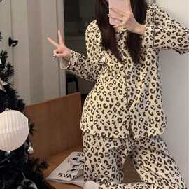 kt猫纯绵秋款长袖女睡衣家居服