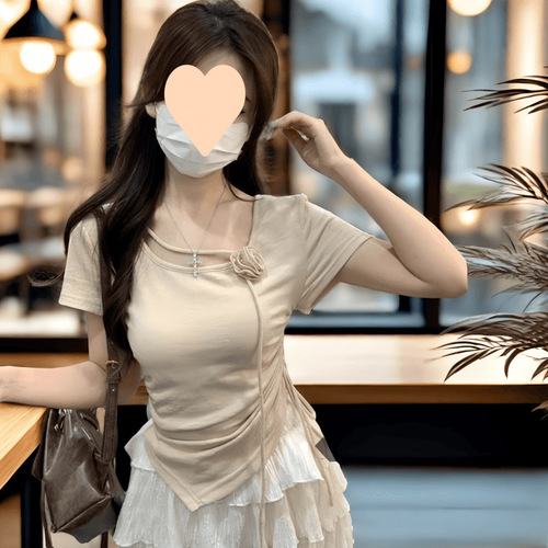 Design three-dimensional rose pleated short-sleeved shirt for women's summer 2025 new style waist waist and slimming short hot girl top