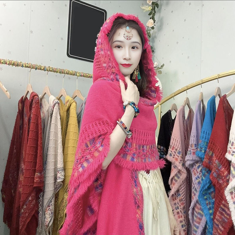 Chal de protección solar de verano para mujer 2025 nuevo estilo hebilla largo estilo étnico fotografía de viaje estilo fino playa bufanda de seda capa