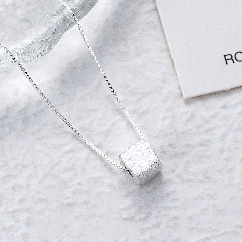 s925 sterling silver brushed small square necklace women‘s simple all-match niche design new style collarbone necklace square sugar pendant