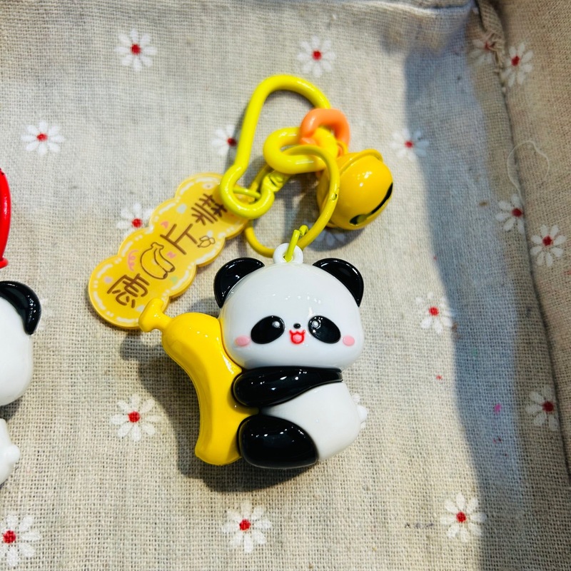 新しいクリエイティブパンダハグフルーツキーホルダークリエイティブかわいい漫画パンダペンダント成都旅行ギフト|undefined