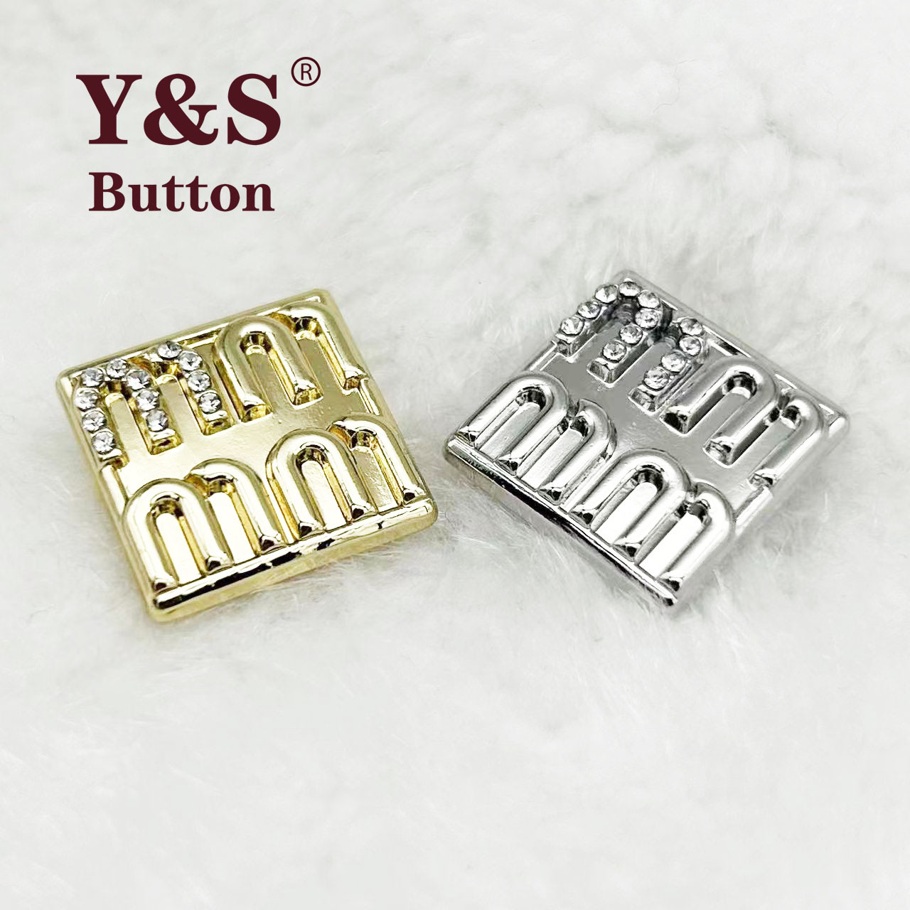 m字母镶钻方形金属纽扣女大衣毛衣针织衫外套装饰扣子