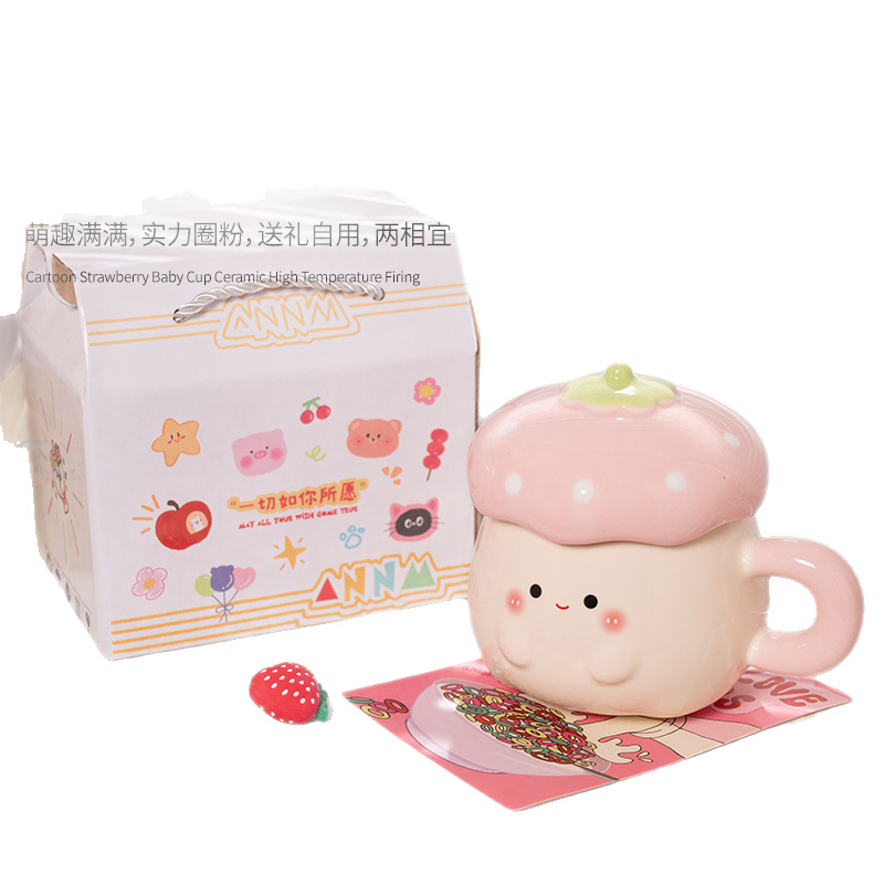 Cute Strawberry Water Cup para mujer Nuevo estilo 2025 Taza de alto valor Beber para el hogar Taza de cerámica Regalo de cumpleaños