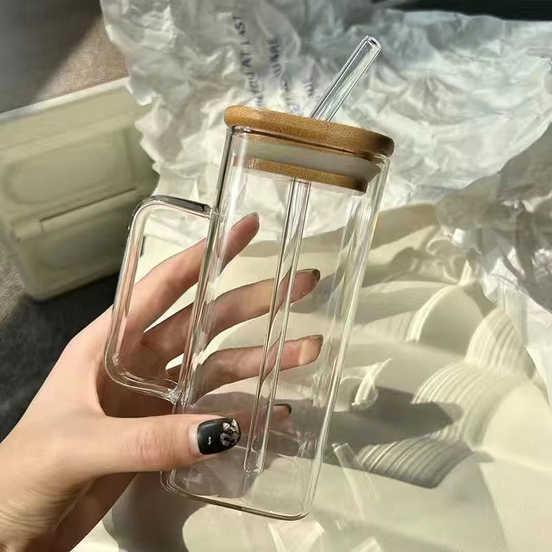 Cristal cuadrado de alta gama de alto aspecto estilo retro nuevo resistente al calor hogar a prueba de explosiones de negocios taza de agua borosilicato taza de té