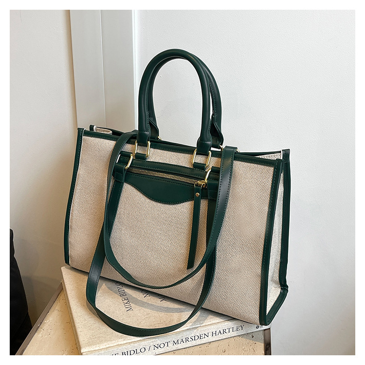 Bolsas casuales de gran capacidad para mujeres 2024 otoño nueva moda lona de hombro bolsas de brazo de viaje simple bolsas de mano image 11