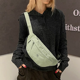 女士双肩包;女士斜挎包;女士单肩包