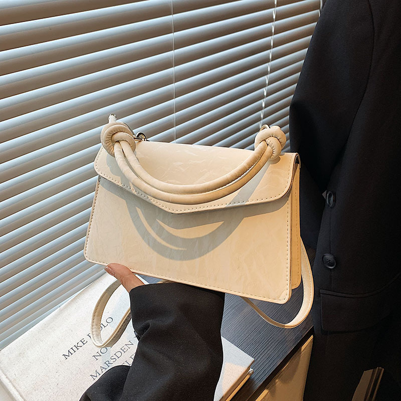 Bolso de mano de alto nivel para mujeres 2024 verano nuevo bolso de hombro de moda de comercio exterior transfronterizo bolsa de mochila universal