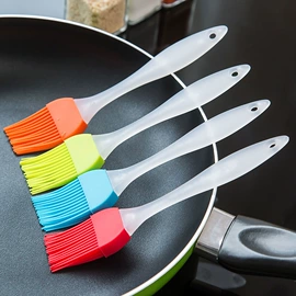 清洁球/刷;刨子、削皮器;厨房小工具