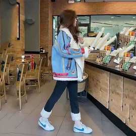 D6C机车服仿羊羔毛外套女2025年新款冬季复古港味拼接外套女加厚