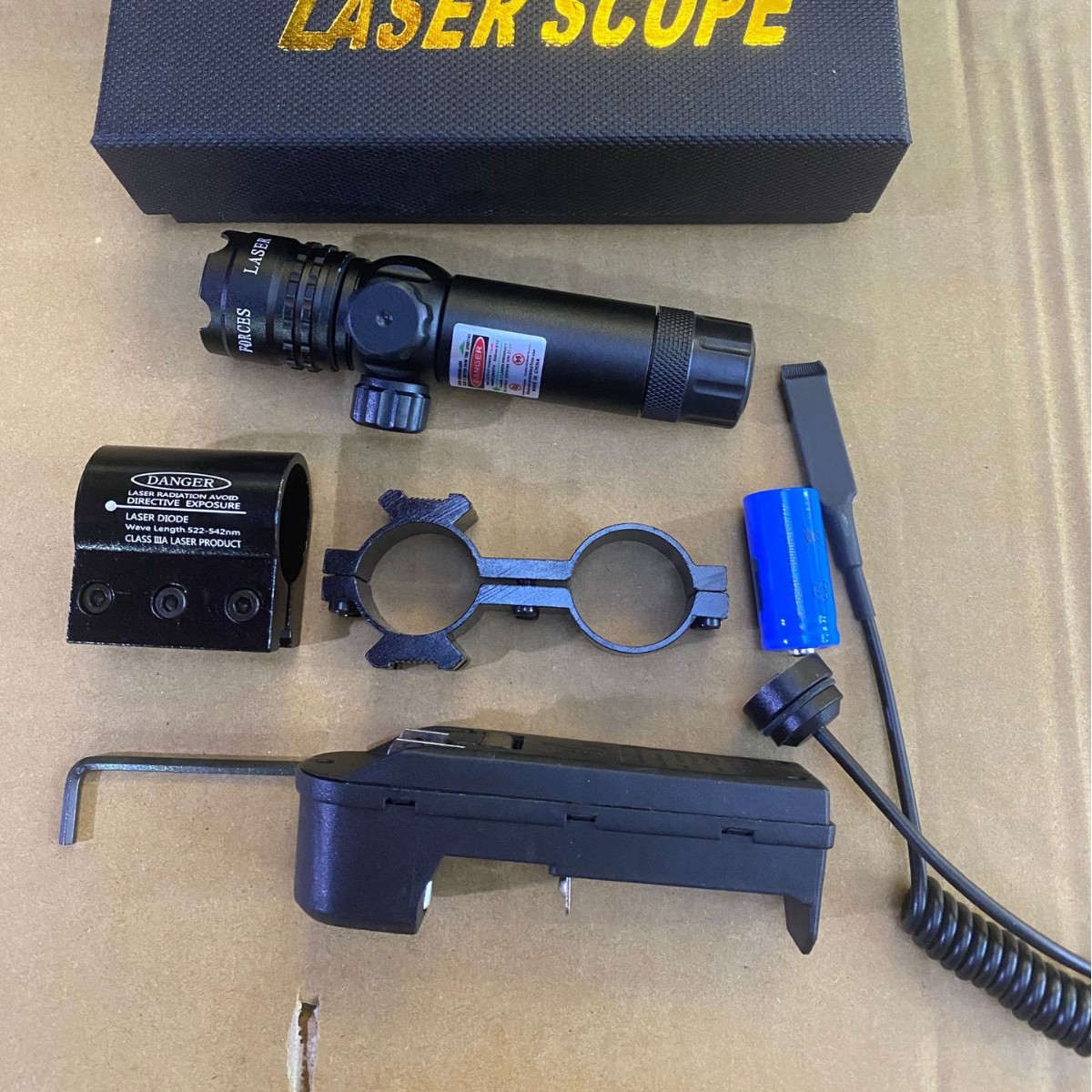 厂家批发红激光套装瞄准器校准仪射线上下左右可调红光瞄准镜光学