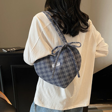 爱心格纹蝴蝶结毛呢手提包小众少女心包新款大容量上班通勤托特包