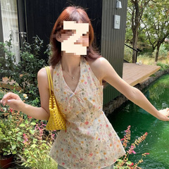 甜美设计感v领挂脖无袖背心吊带女夏季碎花刺绣衬衫小上衣跨境