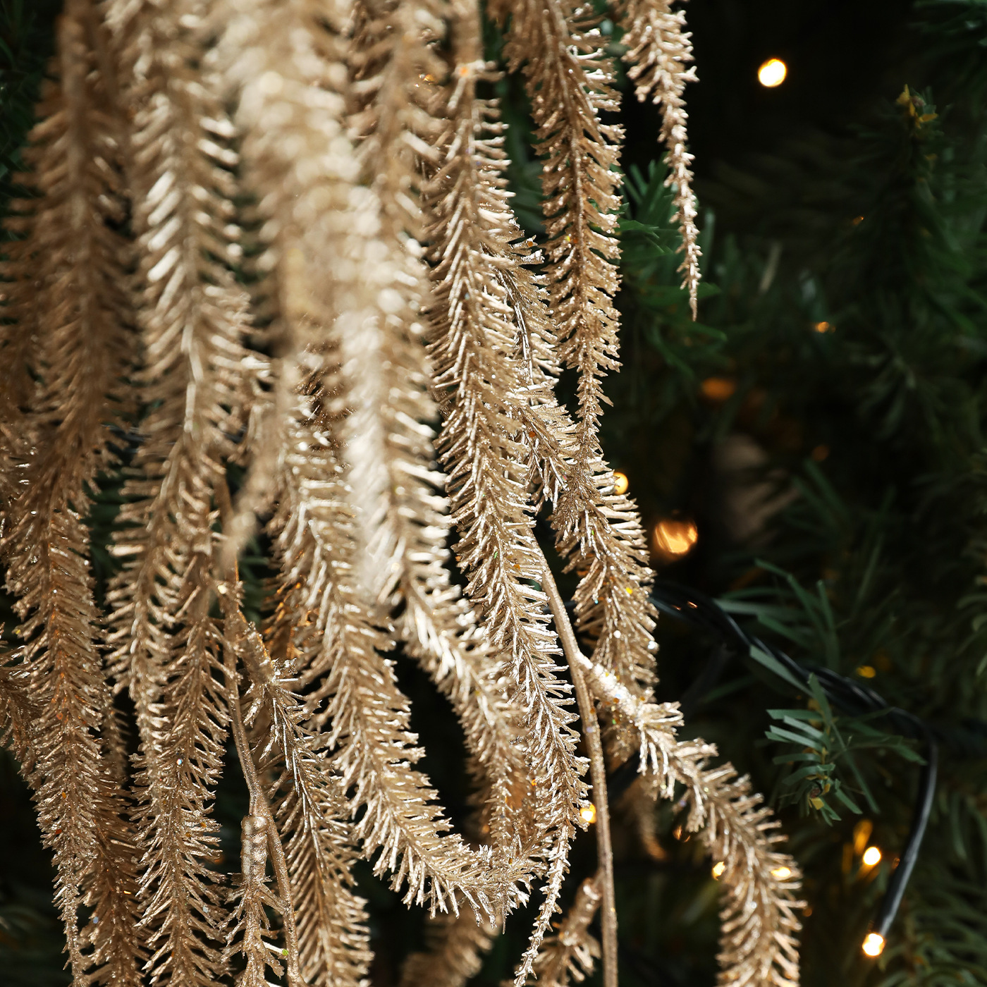 Polvo de viscosidad transfronteriza ramas de sauce colgantes de flores de oro polvo de plástico imitación de hojas decoración de árbol de Navidad
