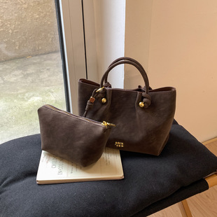 �����͹���ɫ����Ů2026�¿�r�аٴ�б������³�������С���