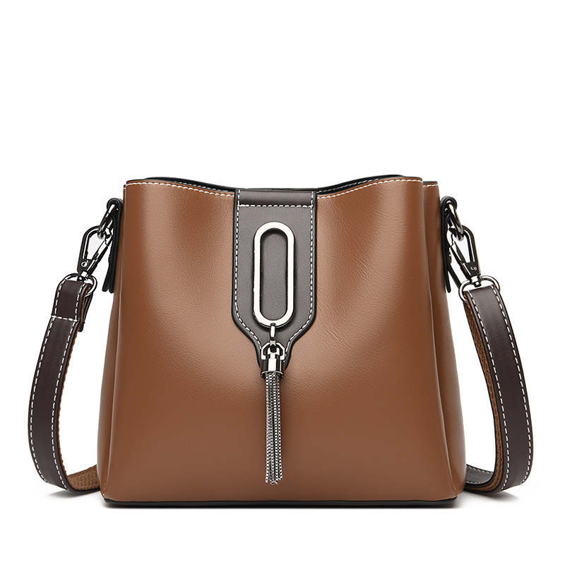 New Designer Brand Tassel Bucket Shoulder Bag Vegan Leather Chain Handbags Crossbody Ladies Women Hand Bags